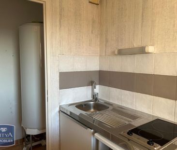 Location Appartement 3 pièces 54m² ST GILLES 30800 - Photo 5