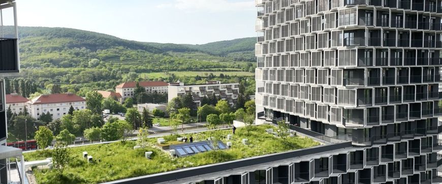 Prenájom 2-izb. bytu v Guthause na Račianskej ul. Bratislava - Photo 1