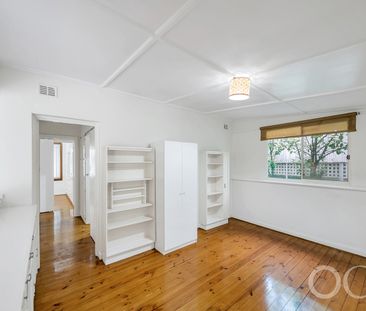 Open the Door To Family Living - Photo 2