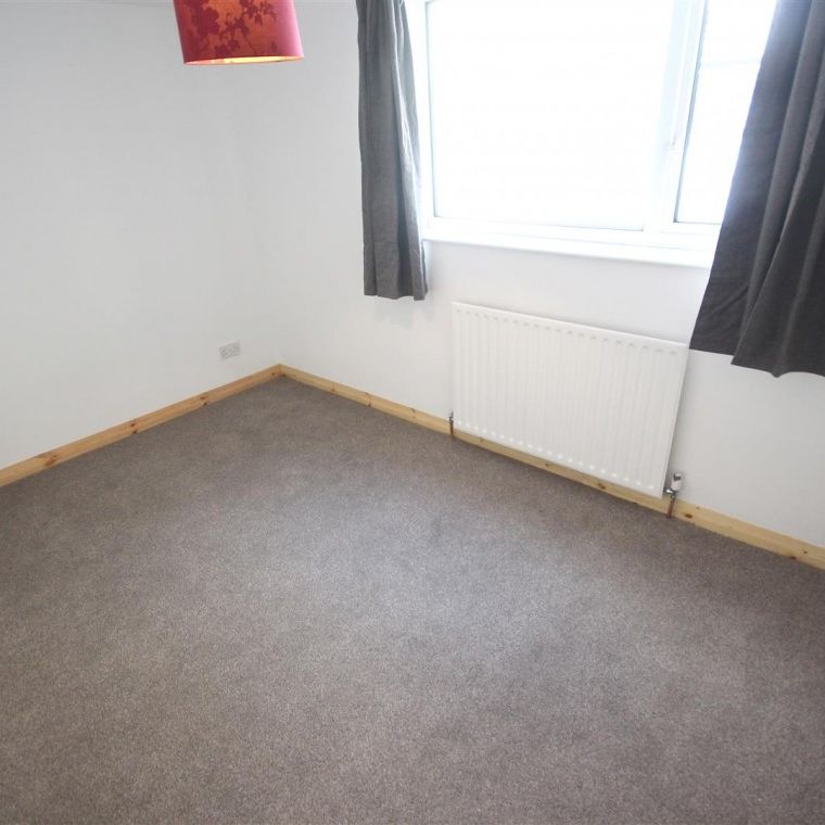2 Bedroom Flat/Apartment To Let - Photo 1