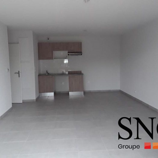 T3 AVEC JARDIN ET PARKING - Photo 1