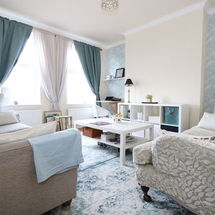 1 Bed Flat, Gibraltar House, NW10 - Photo 1