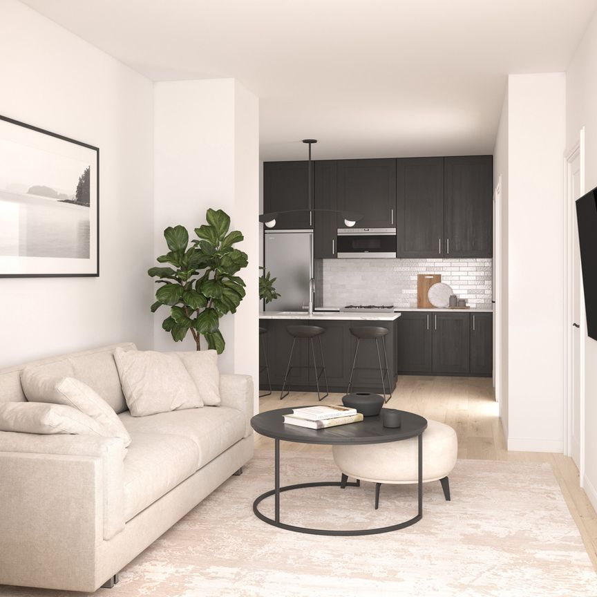 658 Somerset - Photo 1