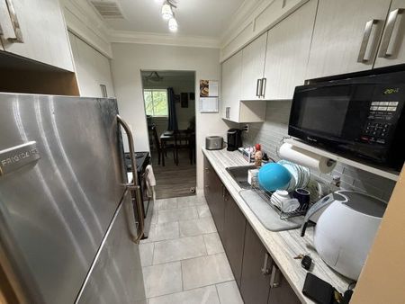 44 Virginia St, Unit 402, Kingston, ON - Photo 2