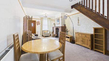 Clay Lane, Burtonwood, WA5 - Photo 3