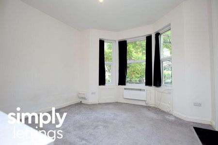 Studio to rent - Photo 3