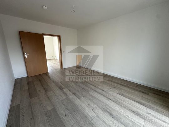 mit Süd-West-Balkon: 2 Raum Wohnung in Gera-Untermhaus! Nähe Theater und FH - Photo 1