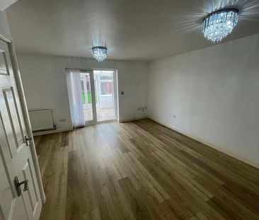 Kesteven Road, West Bromwich, B71 - Photo 6