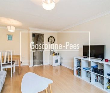 Beggarwood, RG22 - Photo 2