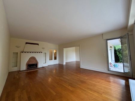 Location Appartement 5 pièces 146m² ENGHIEN LES BAINS 95880 - Photo 3