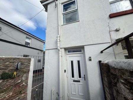 Babbacombe Road, Torquay, TQ1 - Photo 2