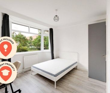 1 bedroom in a house share to rent - Photo 4