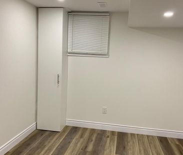 For Lease - 5245 Alicante Street Unit# Bsmt, Mississauga, Ontario - Photo 3