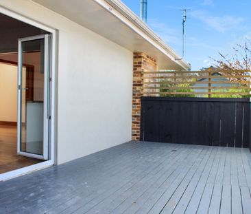 86 Grahams Road, Burnside - Photo 3