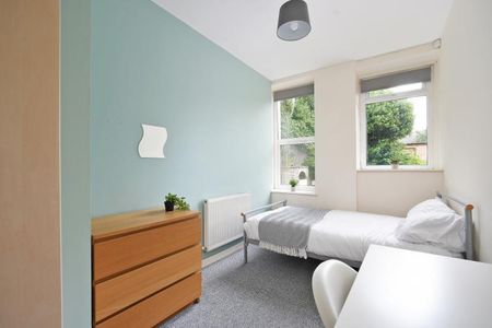 Student Apartment 5 bedroom, Broomhill, Sheffield - Photo 5