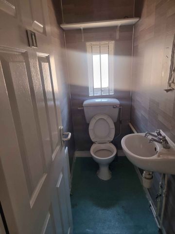 Room in a Shared House, Aldridge Road, B42 - Photo 5