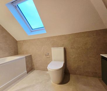 5 bedroom terraced house to rent - Photo 2