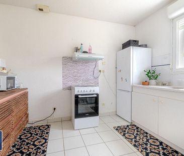 Location Maison 3 pièces 62m² BEAUNE LES MINES 87280 - Photo 2