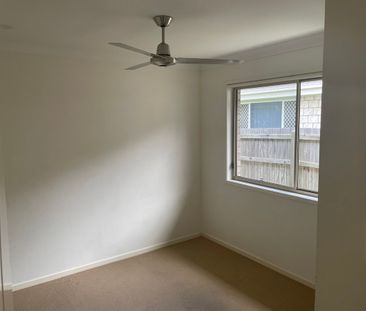 4 Bedroom Family Home In Pimpama - Photo 3