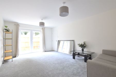 Willow Close, Wick, Bristol, Gloucestershire, BS30 - Photo 3