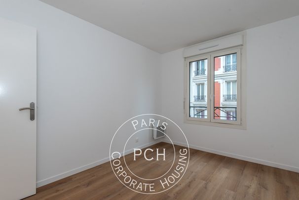 T4 vide, avec parking, rue Pouchet, - Photo 1