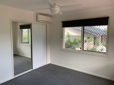 2866 Logan Road, 4119, Underwood Qld - Photo 3