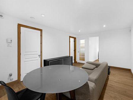 Unit 2: Entire unit - Photo 5