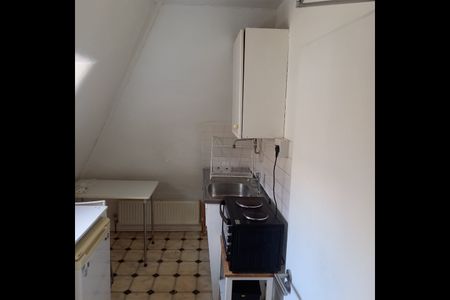 Room in a Shared House, Weston Park, N8 - Photo 5