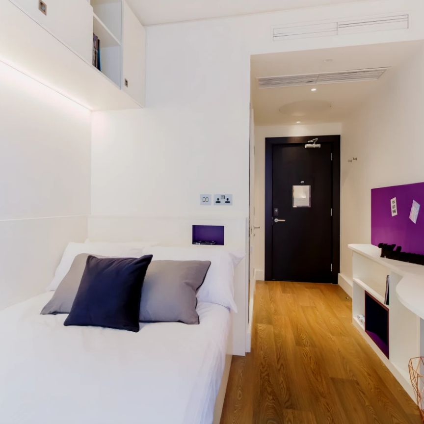 Premium En Suite - Photo 1