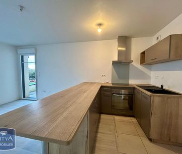 Location Appartement 2 pièces 43m² ST CYR SUR LOIRE 37540 - Photo 5