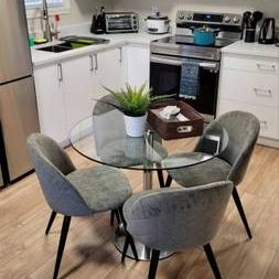 Fully Furnished & All Inclusive 2BR near Metrotown/Joyce - Photo 2