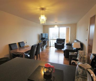 2 bedroom apartment to rent - Photo 3