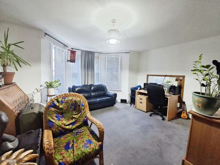 Brixton Hill, London, SW2 1QN - Photo 2
