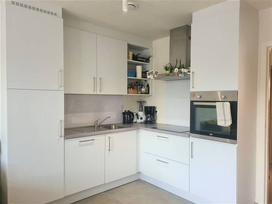 Appartement te huur - Photo 1