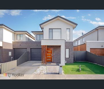 12 Stonewood Street, Roxburgh Park, Vic 3064 - Photo 4