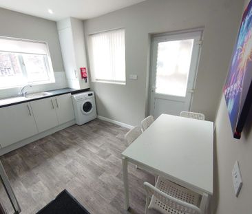 Cotswold Street, Liverpool. - Photo 5