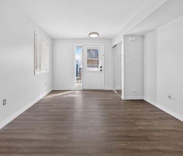 For Lease - 4620 Guildwood Way Unit# 54, Mississauga, Ontario - Photo 6