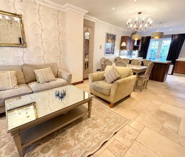 Thames Street - Photo 1