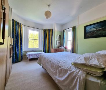 4 bedroom detached house to rent - Photo 3