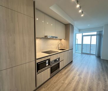 For Lease - 8 Interchange Way Unit# 3811, Vaughan, Ontario - Photo 4