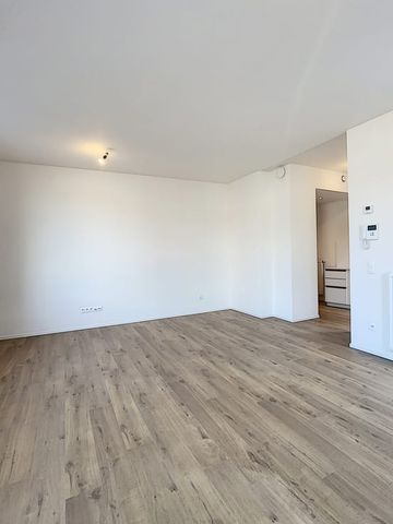 Appartement te huur - Foto 3