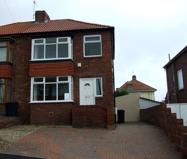 3 bed semi-detached house to rent in Oakfield Road, Lobley Hill, NE11 - Photo 4