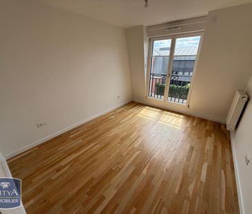 Location Appartement 4 pièces 86m² PUTEAUX 92800 - Photo 2