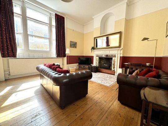 3 bedroom terraced house to rent - Photo 1