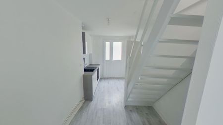 Location Appartement 1 pièce 34m² CHATELLERAULT 86100 - Photo 3