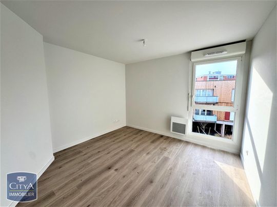 Location Appartement 2 pièces 42m² ARMENTIERES 59280 - Photo 1