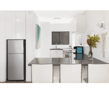 Properly Managed l Stylish Coastal Living in the Heart of Maroochydore - Photo 5