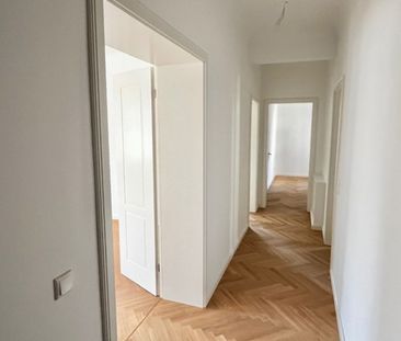 WOHNEN MIT LEBENSQUALITÄT! Hochwertige und neu sanierte 4 Zi-Wohnung - Photo 6