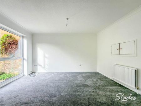 3 bedroom terraced house to rent - Photo 3