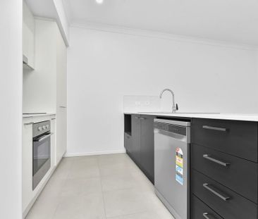 Space, style and a low-maintenance lifestyle - Photo 6